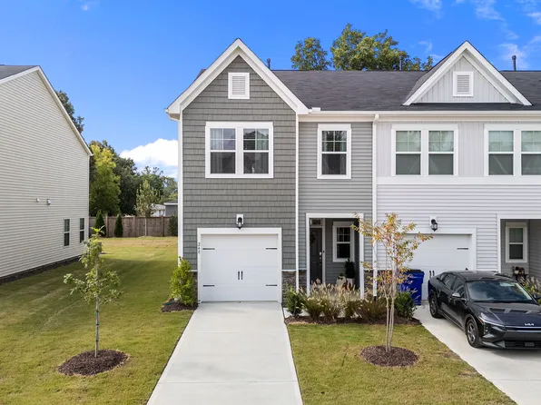 248 Paramount Dr, Smithfield, NC