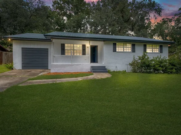 2112 Harriet Dr, Tallahassee, FL 32303