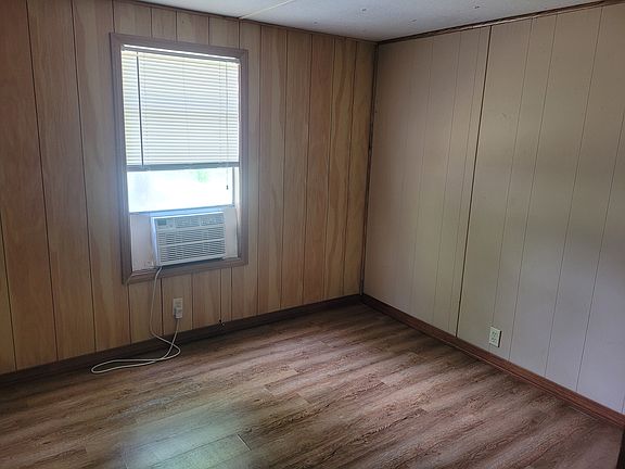 4th image of 16980 Blessings Blvd