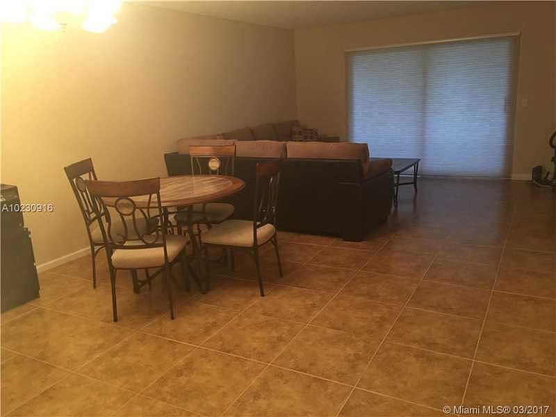 CENTURY VILLAGE IN PEMBROKE PINES 1ST FLOOR, 2/2 RENOVATED