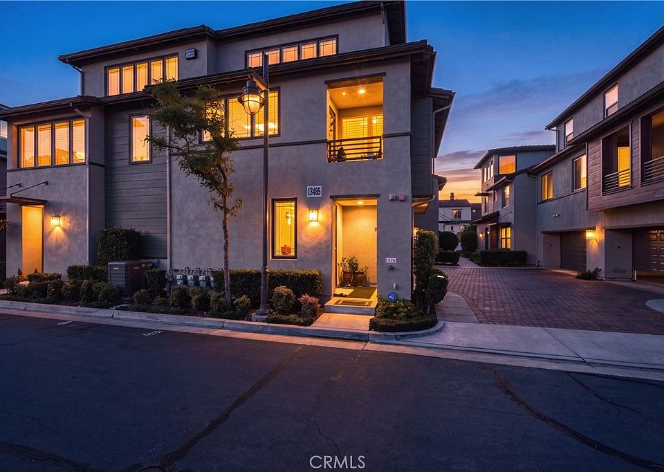 1st image of 12465 Benton Dr Unit 1