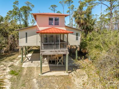 633 E Pine Ave, Eastpoint, FL, 32328