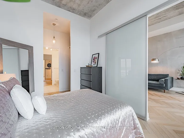 608 Richmond St W #1304 — Photo 21