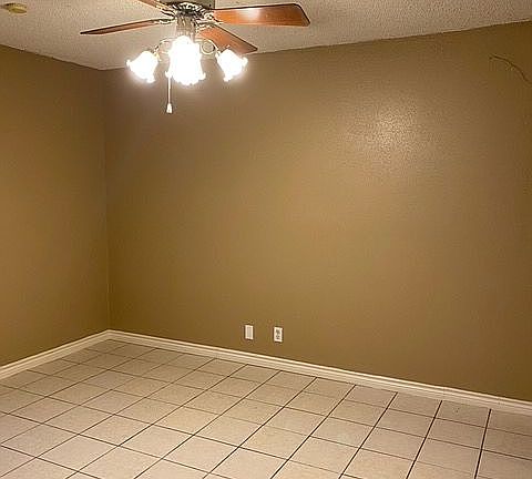 4th image of 1303 Churing Dr