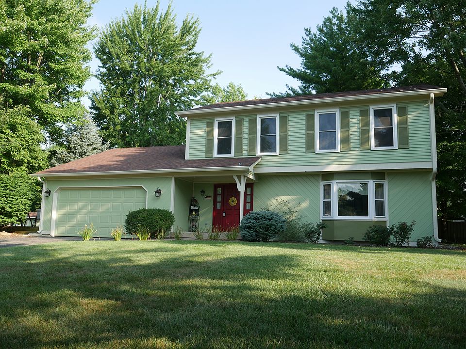1st image of 109 Leichester Ct