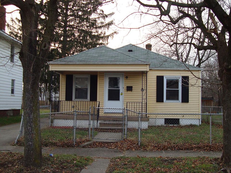1st image of 1037 Huey St