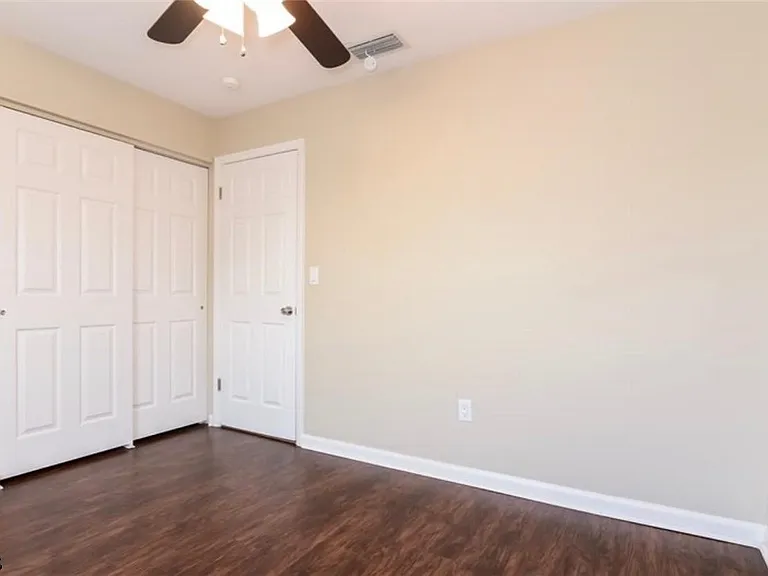 4125 SW 6th Pl — Photo 10