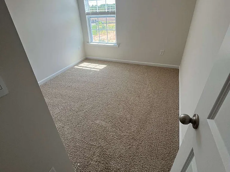 175 Moyer Dr — Photo 20