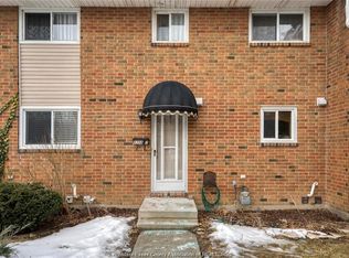 9358 Esplanade Dr, Windsor, ON N8R 2A3
