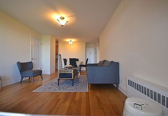 4th image of 125-10 Queens Blvd #1305