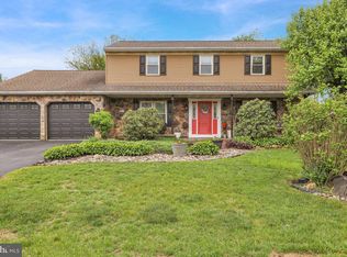 313 Cornerstone Dr, Blandon, PA 19510