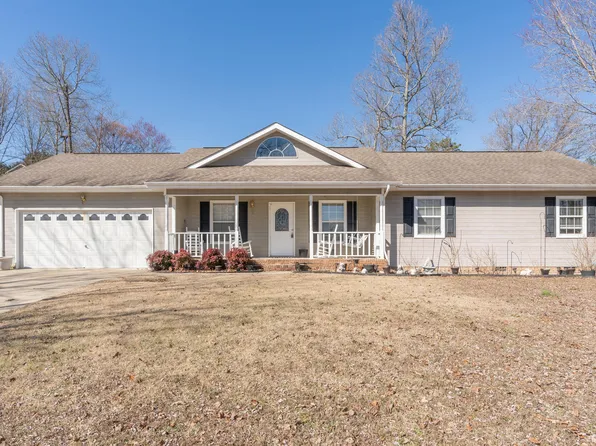 9333 Sugar Pine Dr, Soddy Daisy, TN 37379