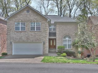 8714 Wooded Trail Ct, Louisville, KY