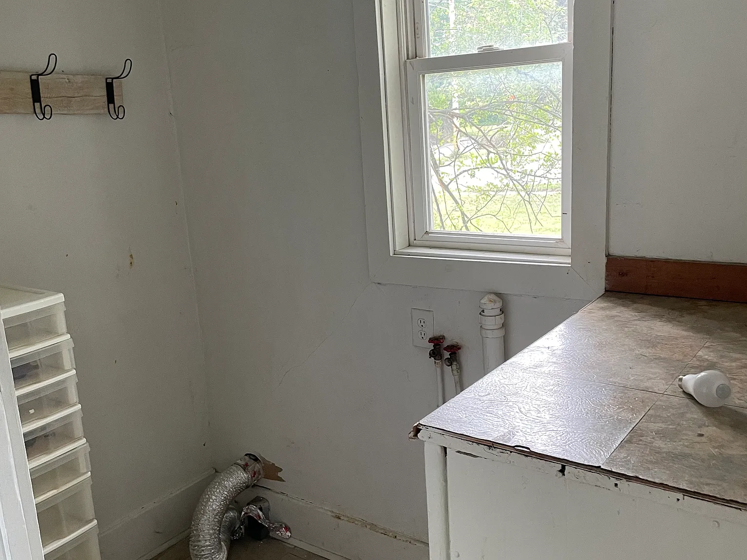 2 bed, 1100 sqft, $1,000 — Photo 4