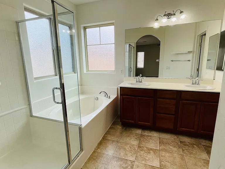 669 Emerald Idol Pl — Photo 16