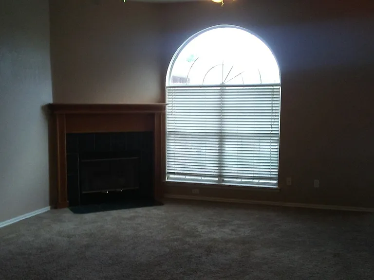 1328 Woodcreek Dr — Photo 1
