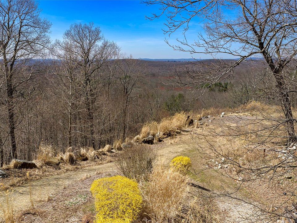 1st image of 93 Settlers Hill Road