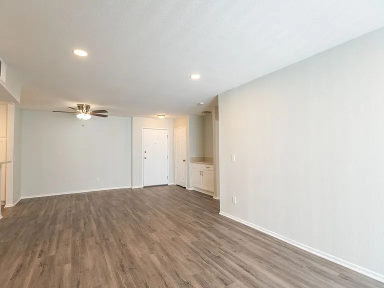 14056 Valleyheart Dr. — Photo 27