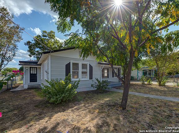 2nd image of 2702 Menchaca St