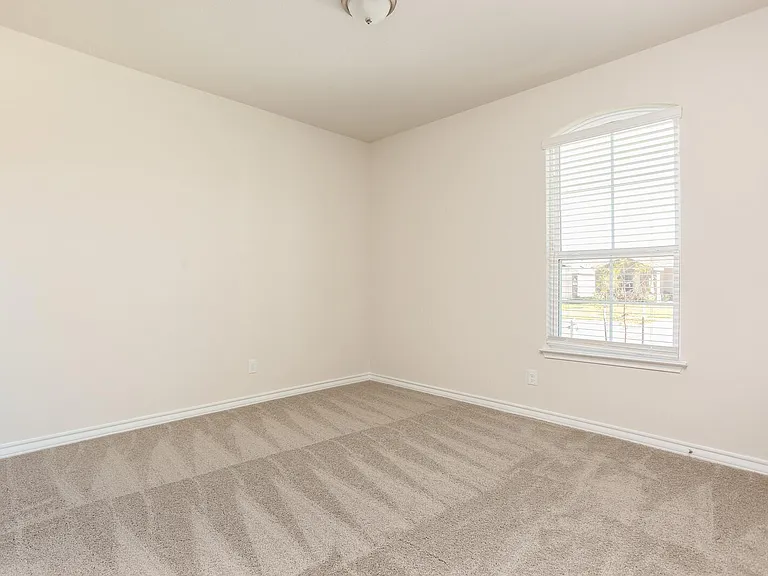 545 Blue Stem Rd — Photo 8
