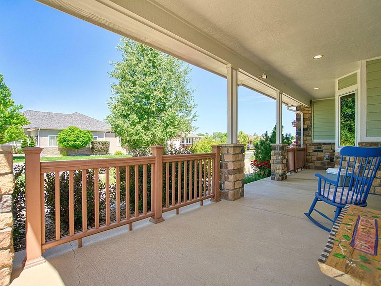 Listing photo 4