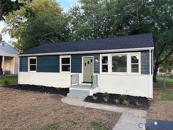 2nd image of 4809 Chardon Rd