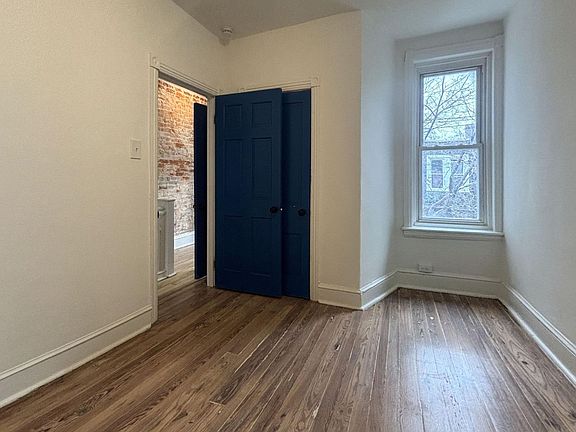 4th image of 1329 N Wanamaker St