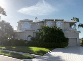 870 Symphony Isles Blvd, Apollo Beach, FL 33572