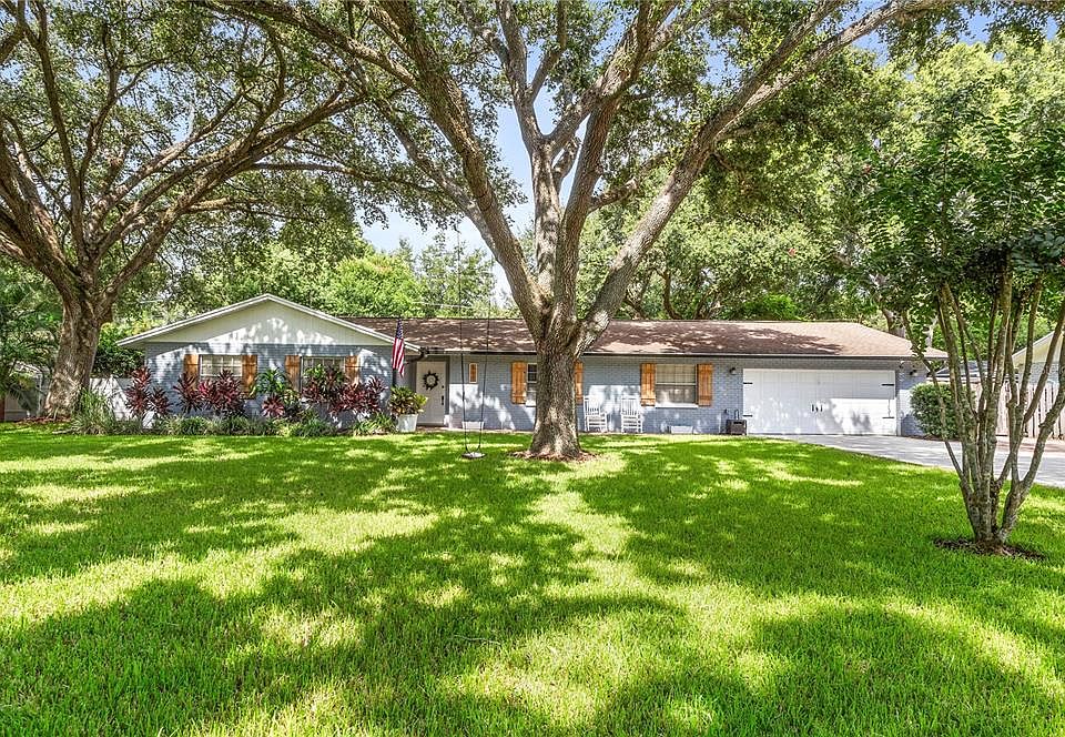 1st image of 510 ROYAL GREENS DRIVE