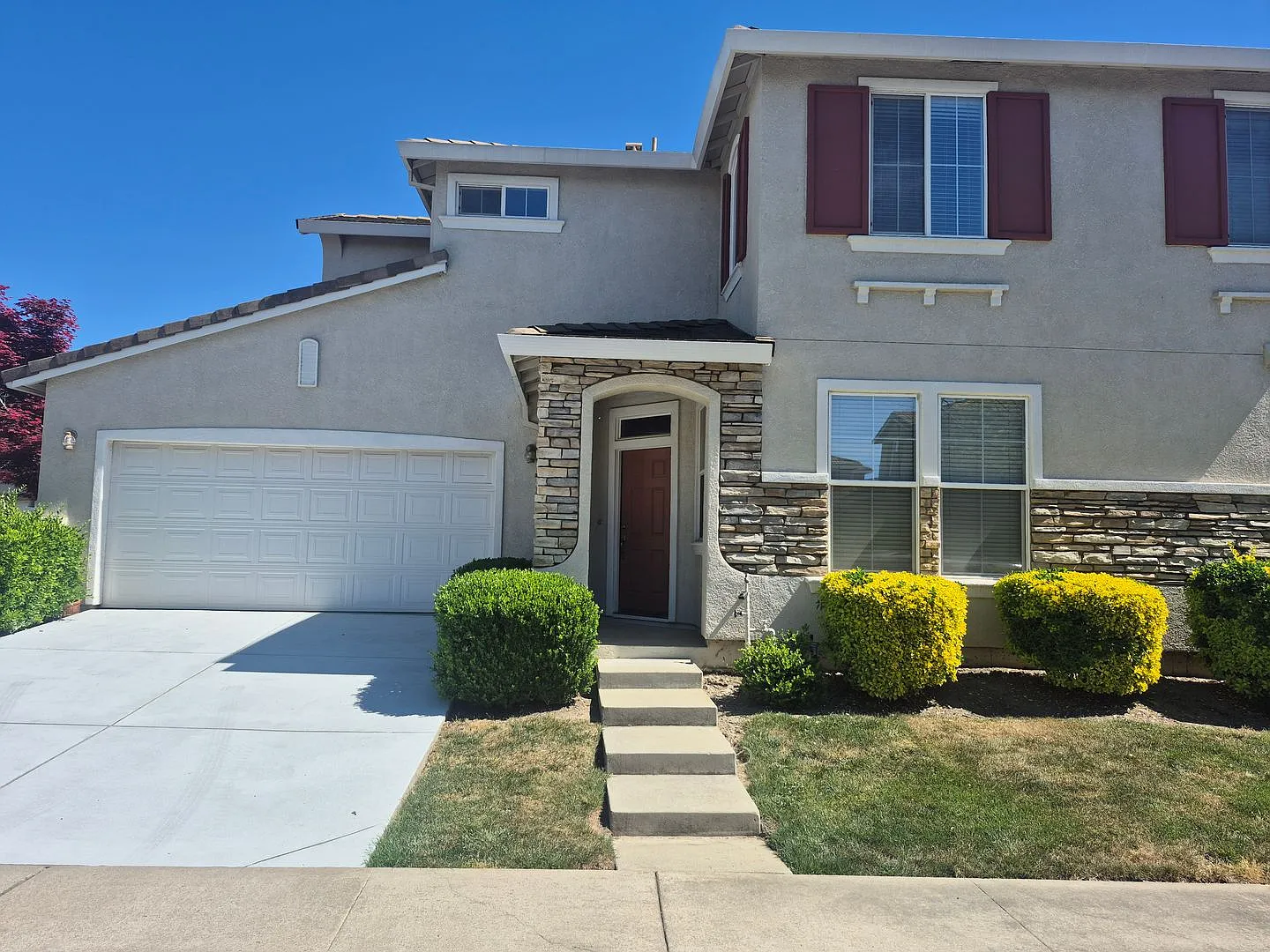 312 Dragonfly Cir photo 1
