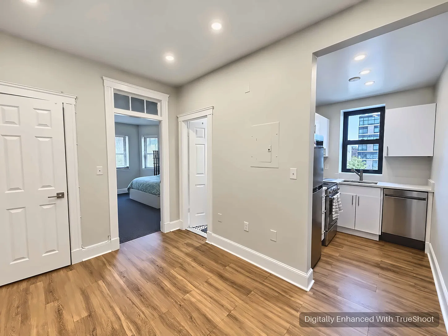 2 bed, 800 sqft, $3,200 — Photo 3