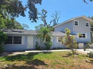 305 Pine Rd, Nokomis, FL 34275