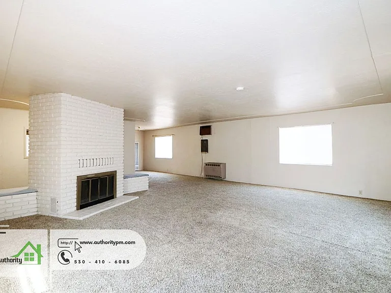 1830 Rosaline Ave — Photo 5