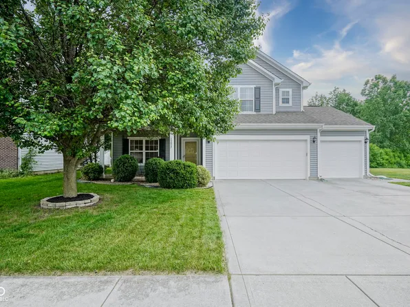 13817 Black Canyon Ct, Fishers, IN 46038