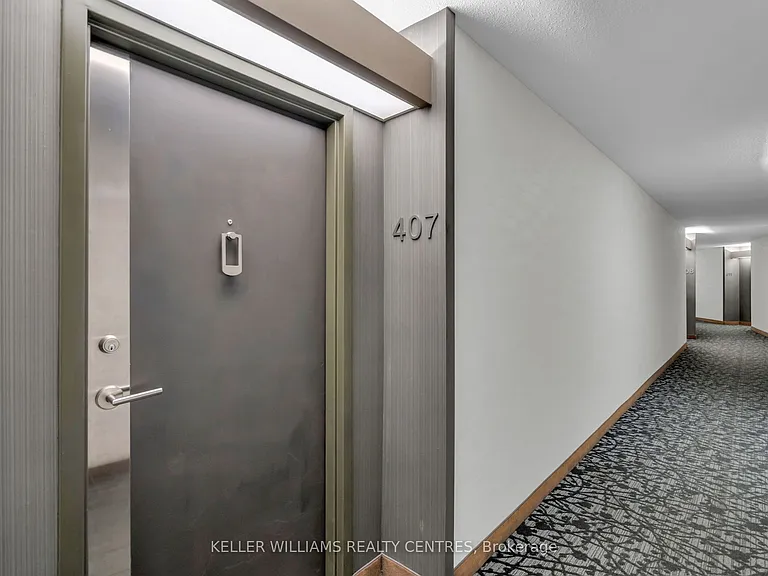 7811 Yonge St #407 — Photo 16