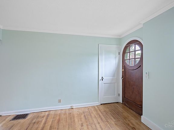 5th image of 4665 McNeil Ave