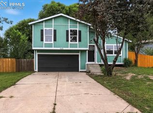 545 Blossom Field Rd, Fountain, CO 80817