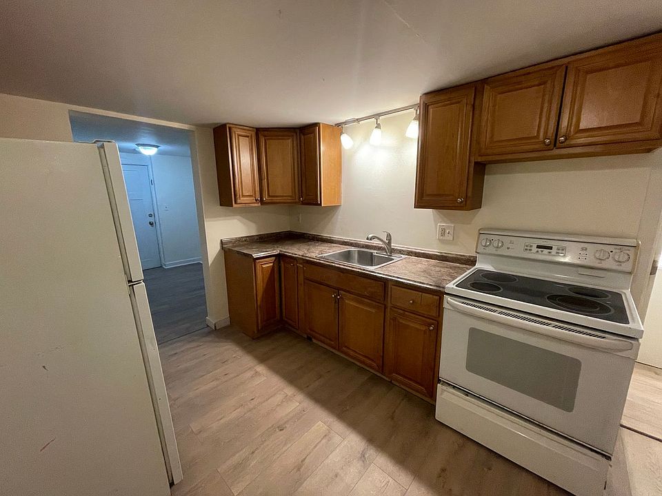 1st image of 54 Longwood Ave #11