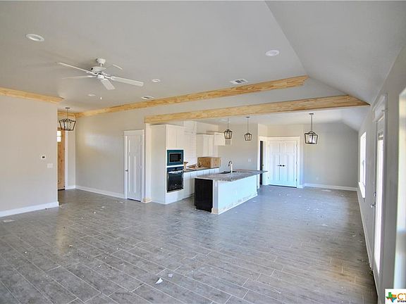 4th image of 3114 Crystal Ann Dr