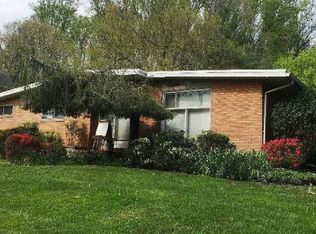 3116 Lightfoot Dr, Pikesville, MD 21208