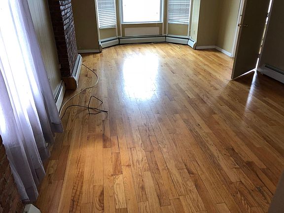 3rd image of 214 8th St #2-F