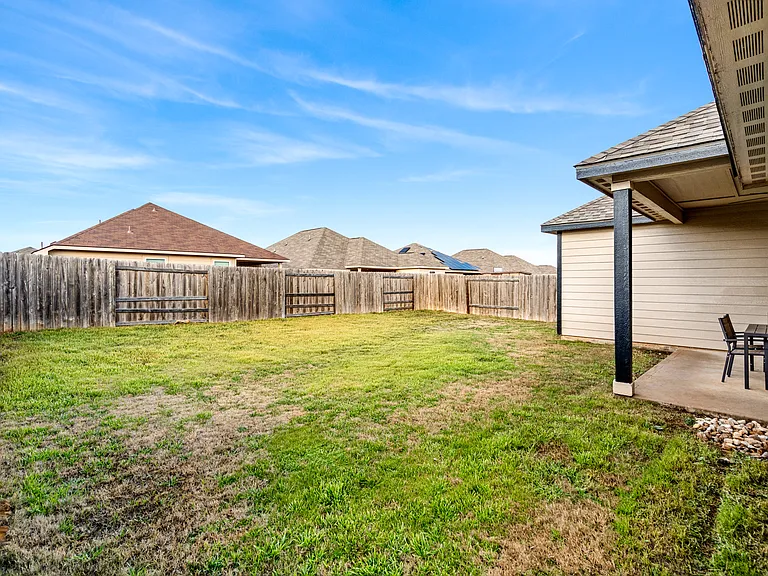 4212 Pont Du Gard Way — Photo 38