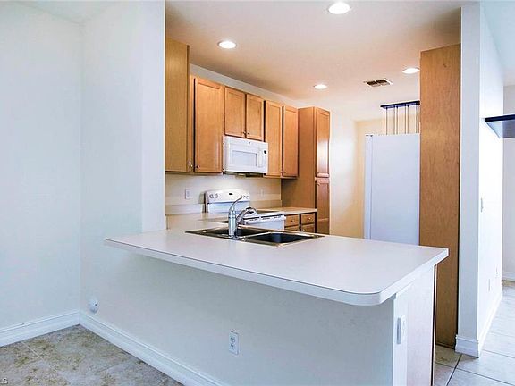 4th image of 15781 Portofino Springs Blvd APT 104