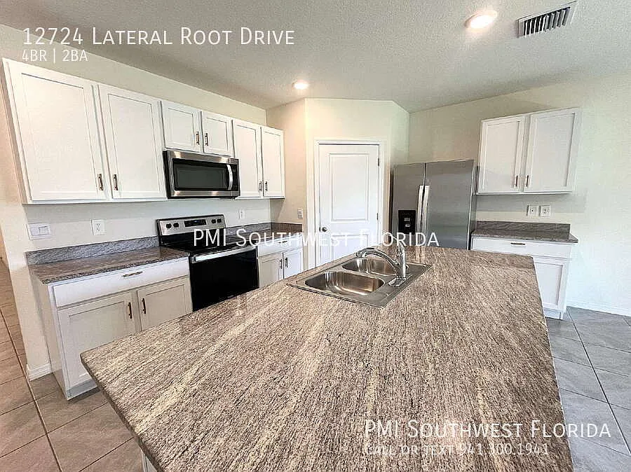 Spacious 4-Bedroom Pool-Community Home: Covered Patio, Move-In Ready! — Photo 3