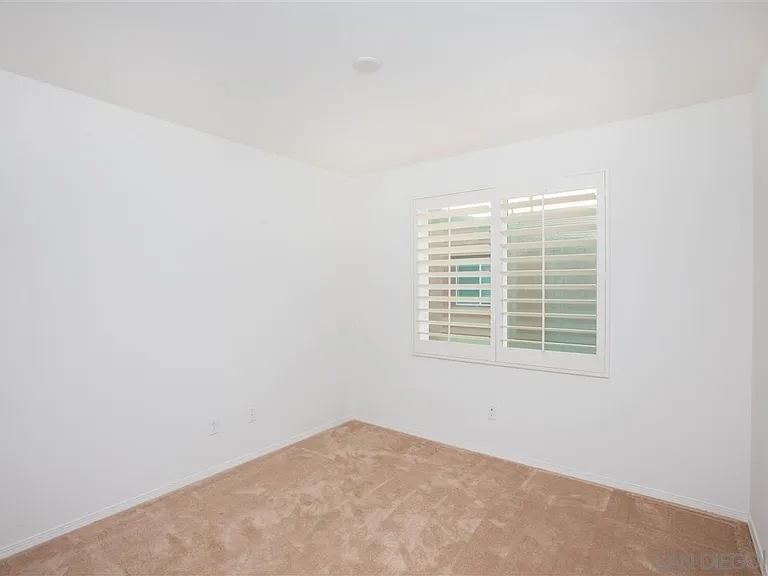 2730 Sparta Rd #1 — Photo 10