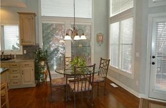 4th image of 8017 Clearwater Dr