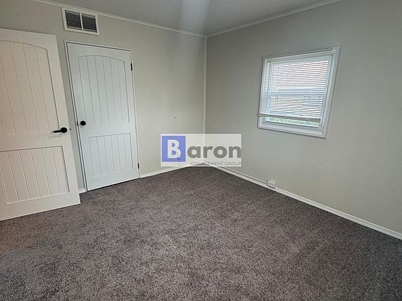 4th image of 222 E Chippewa Ave