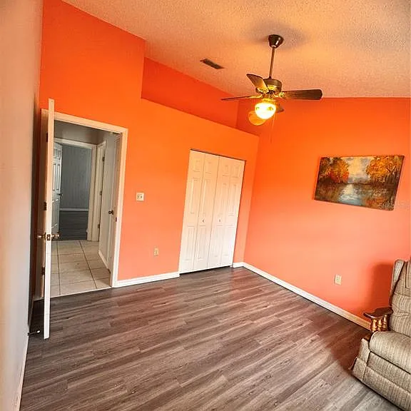2070 Sarah Louise Dr — Photo 28