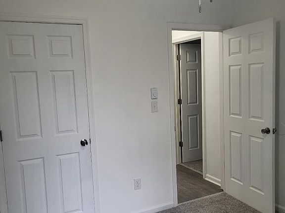 4th image of 1127 Hannah St APT A