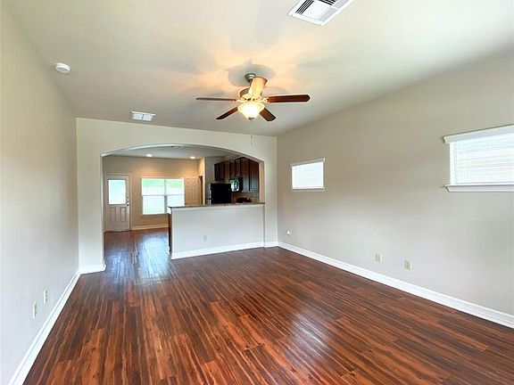 3rd image of 48 Woodland Hills Dr #B
